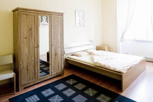 Astoria City Hostel - photo 2