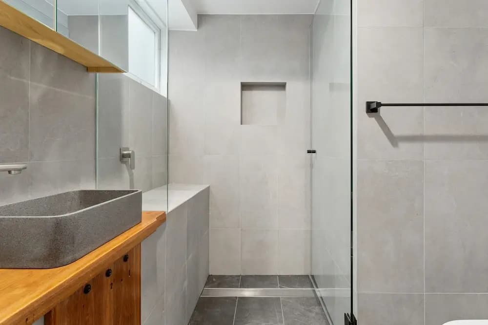 Charming 3-bed Cottage With a Courtyard - photo 7
