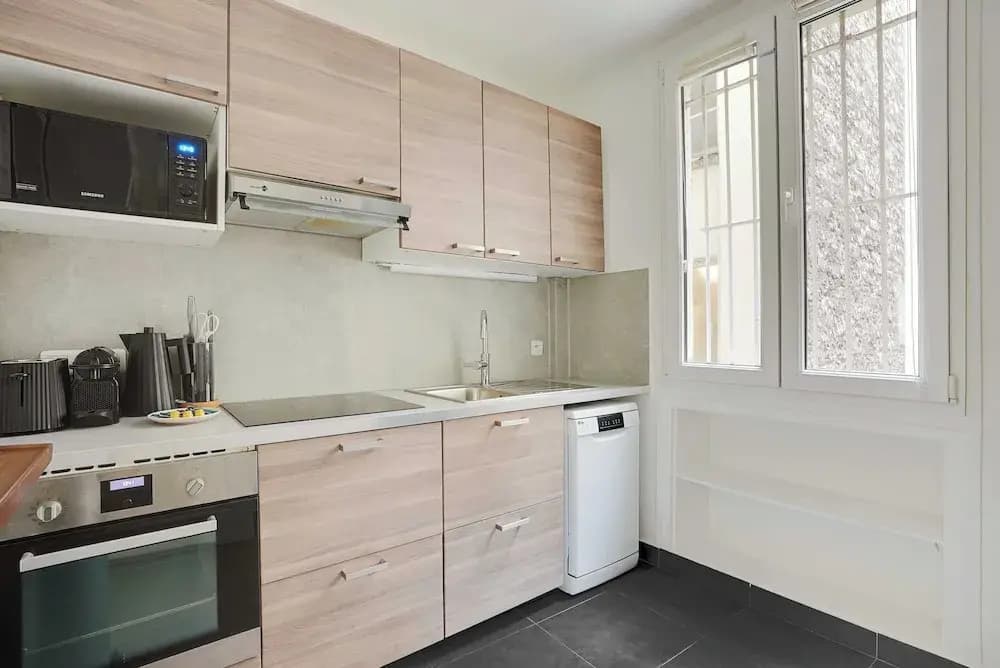 Modern Apartment - 2bdr/6p - Paris 14e - photo 9