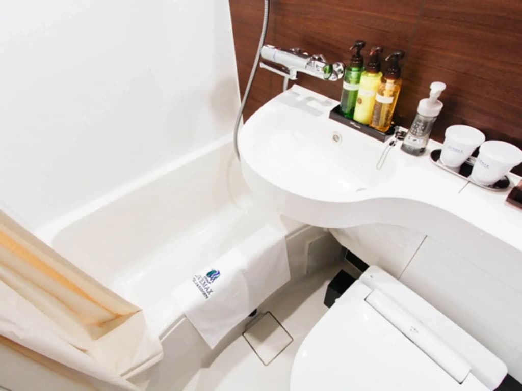 Hotel Livemax Shinsaibashi East - photo 6