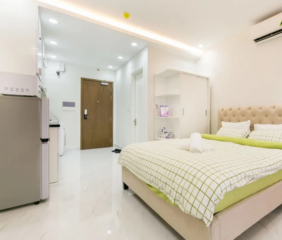 Jennifer House - Millenium Apartment - photo 6
