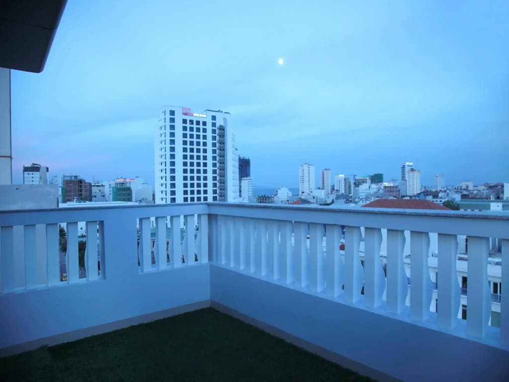 Lavender Danang Hotel - photo 12
