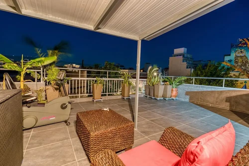 Gazi Suite With Private Rooftop - photo 14