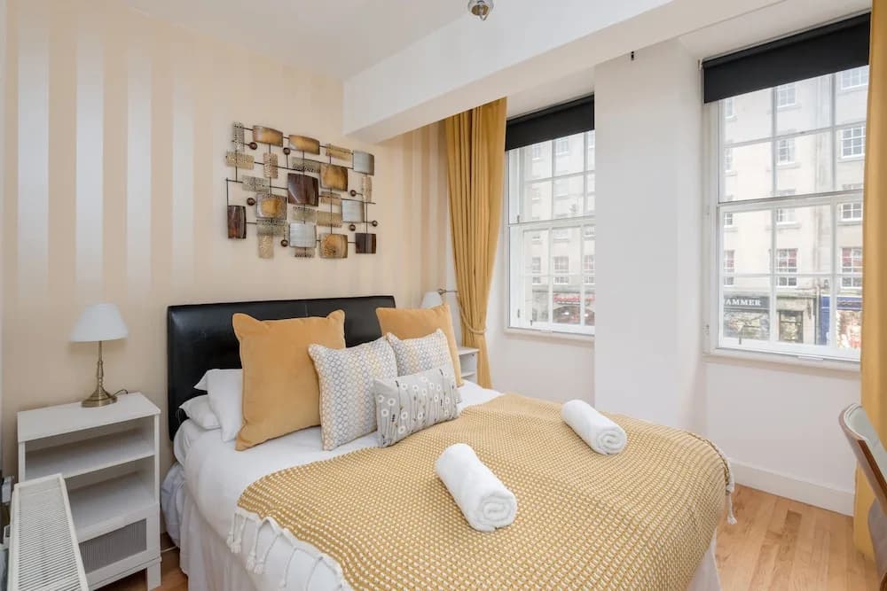 Silver Lining - Luxury Jackson Apartment - photo 3