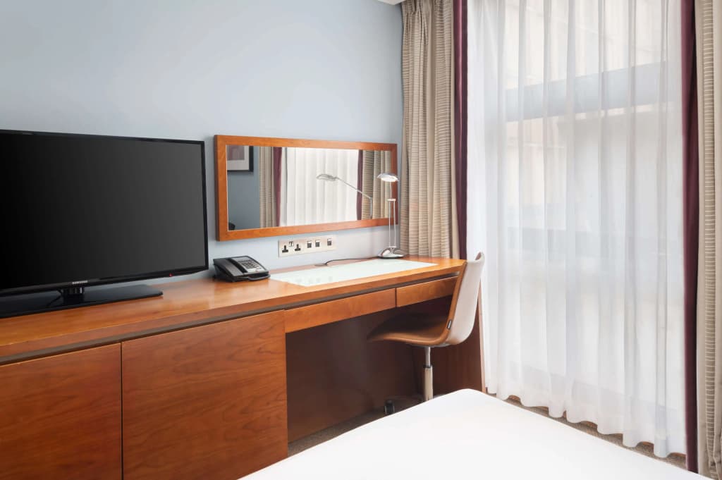 Hilton London Kensington - photo 6