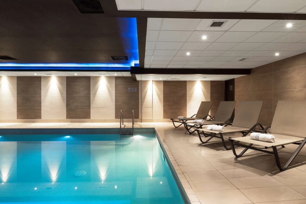 Radisson Blu Hotel, Edinburgh City Centre - photo 19
