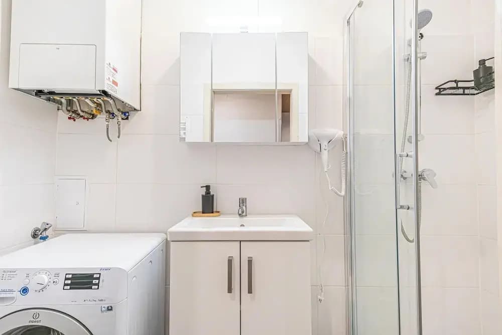 Comfy 2BR Apartment for 5 Guests - photo 8
