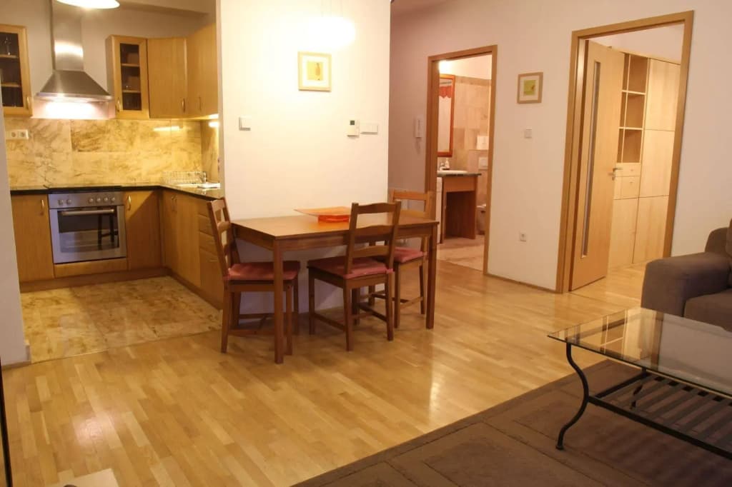 Adler Apartments - photo 13