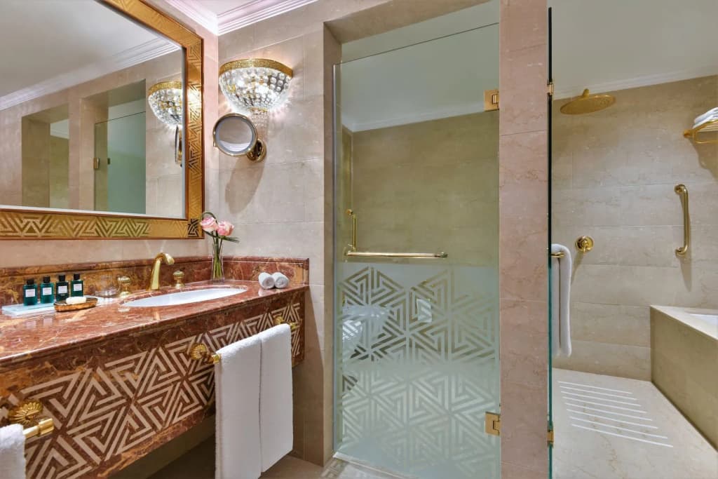 Sheraton Grand Doha Resort & Convention Hotel - photo 7