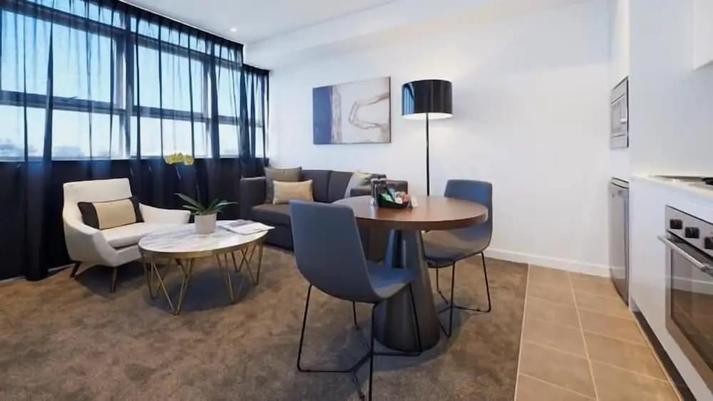 KOZYGURU Chatswood Luxury Studio - photo 3