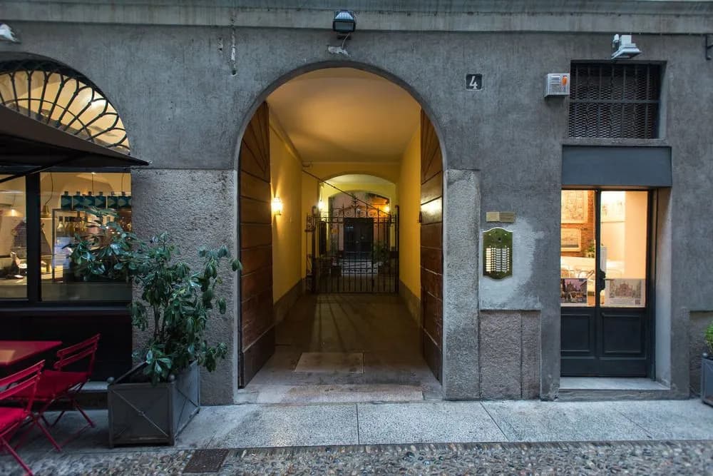 At Home - Brera - main photo