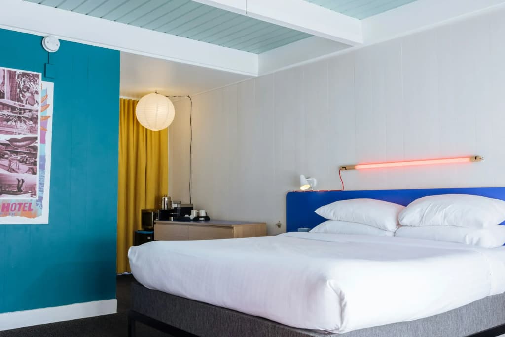 The Phoenix Hotel - photo 32