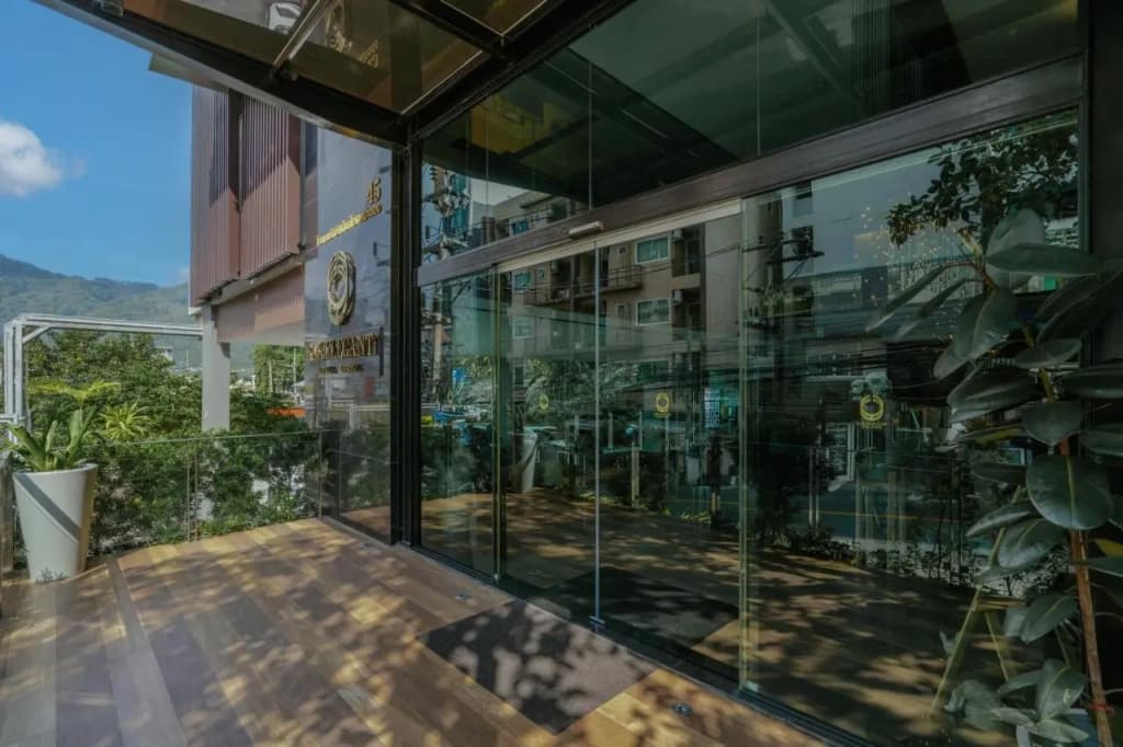 Rak Elegant Hotel Patong - photo 50
