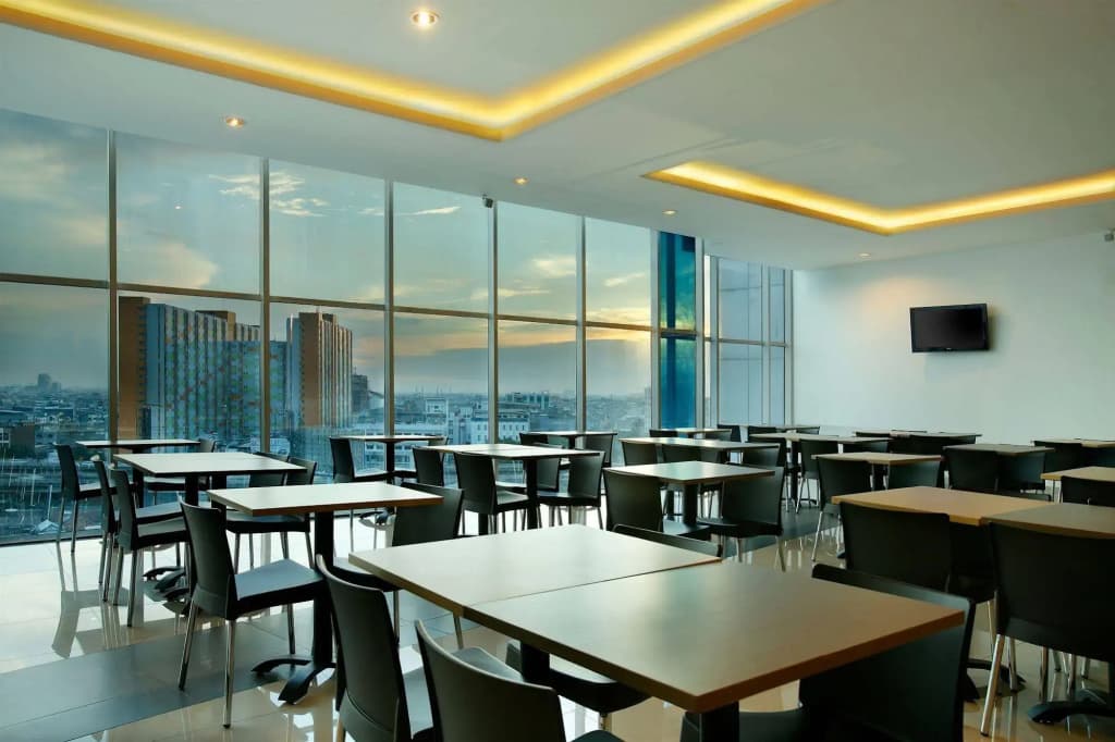 Amaris Hotel Seasons City - photo 18
