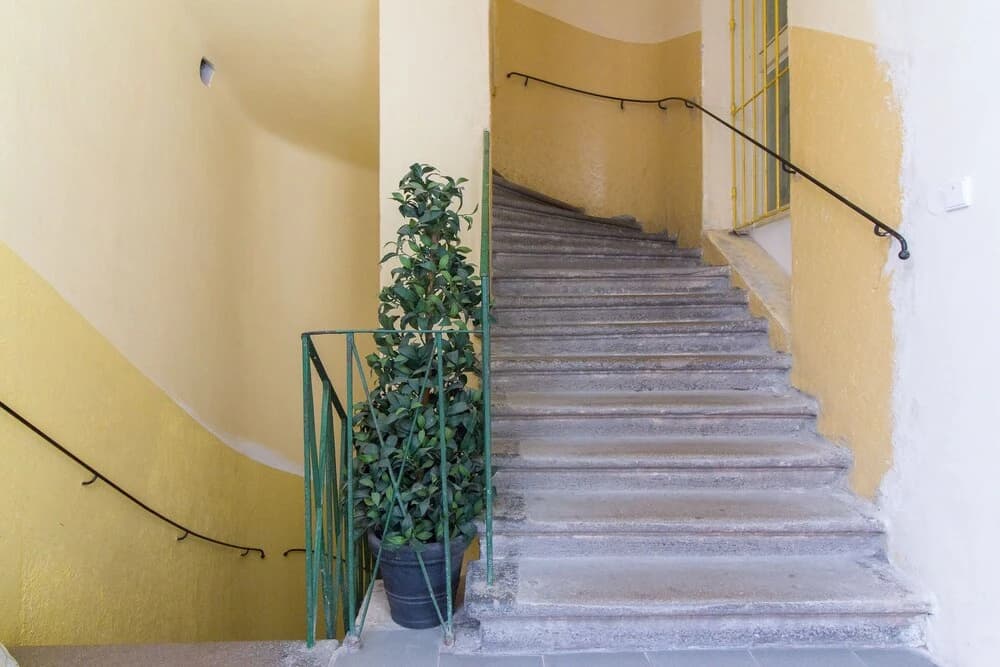 Cosy Apartment for 4 next to the Main Train Station by easyBNB - photo 9