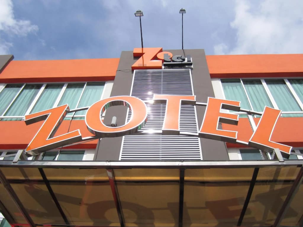 Zotel Hotel - photo 1