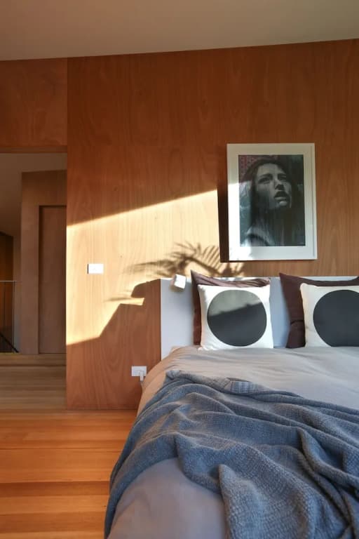 SeaSalt Beach House - photo 2