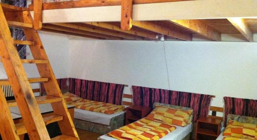 Season Hostel 2 - photo 21
