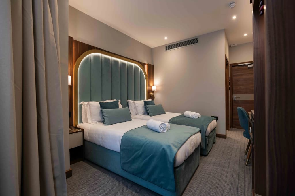 St. Mark Hotel - photo 4