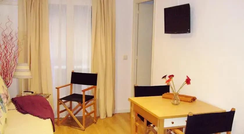 Ramblas Suites - photo 5