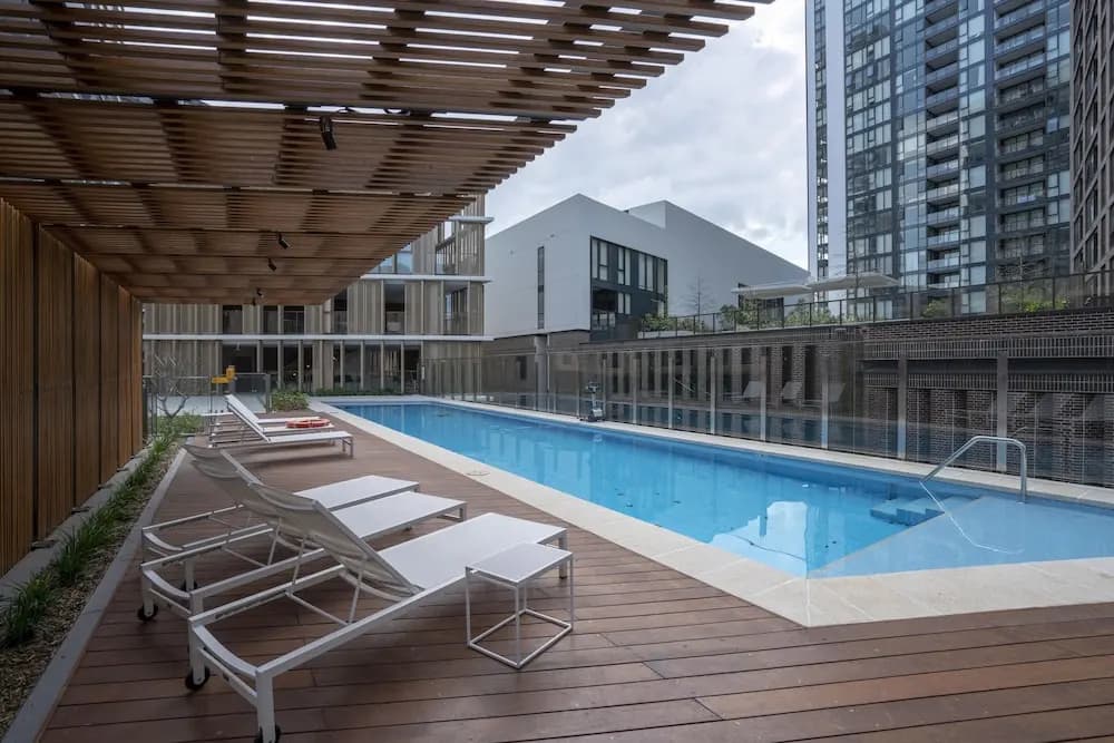 Modern Apartment in Darling Harbour - photo 10