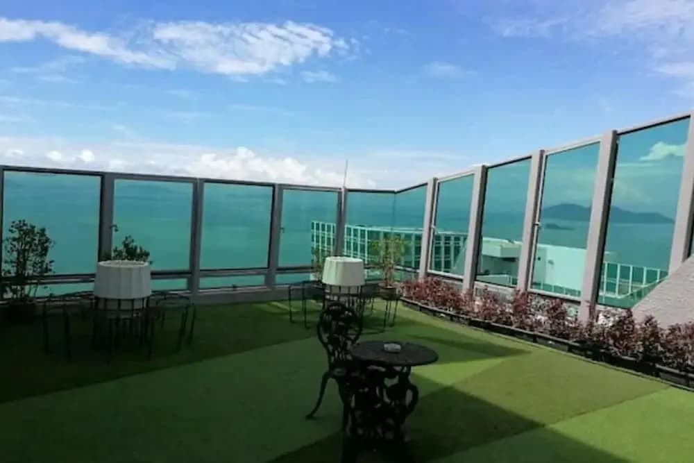 JK Maritime Luxury Suite - photo 14