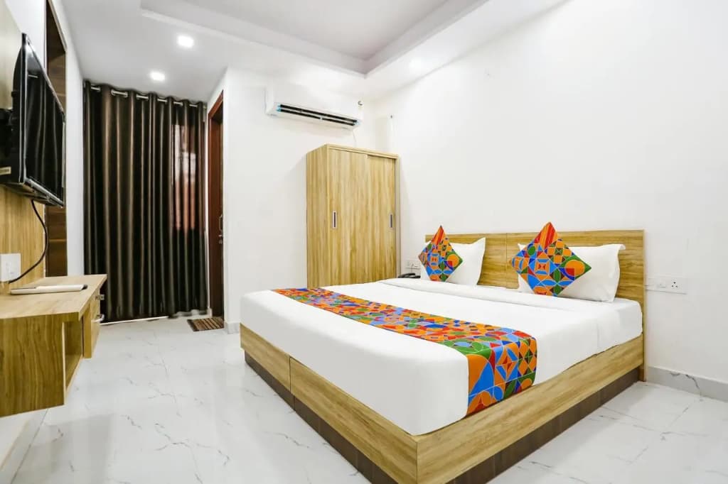 Fabhotel Silver Crown - photo 18