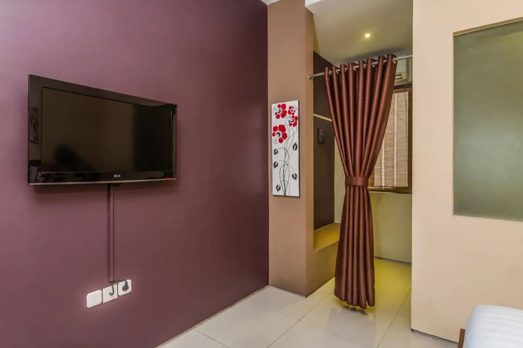 ZenRooms Denpasar Mahendradata - photo 5