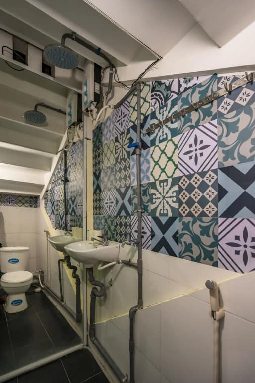 SG Capsule Hostel - photo 8