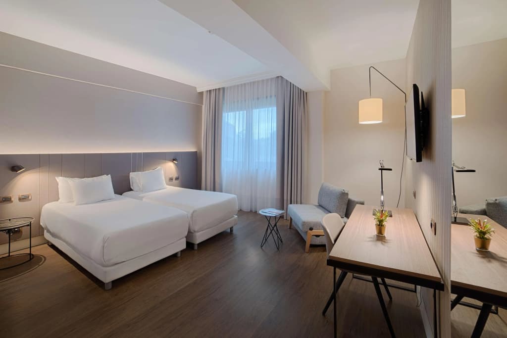 NH Roma Villa Carpegna - photo 41