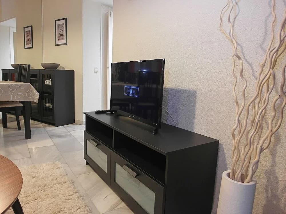 DFlat Escultor Madrid 210 Apartments - photo 5
