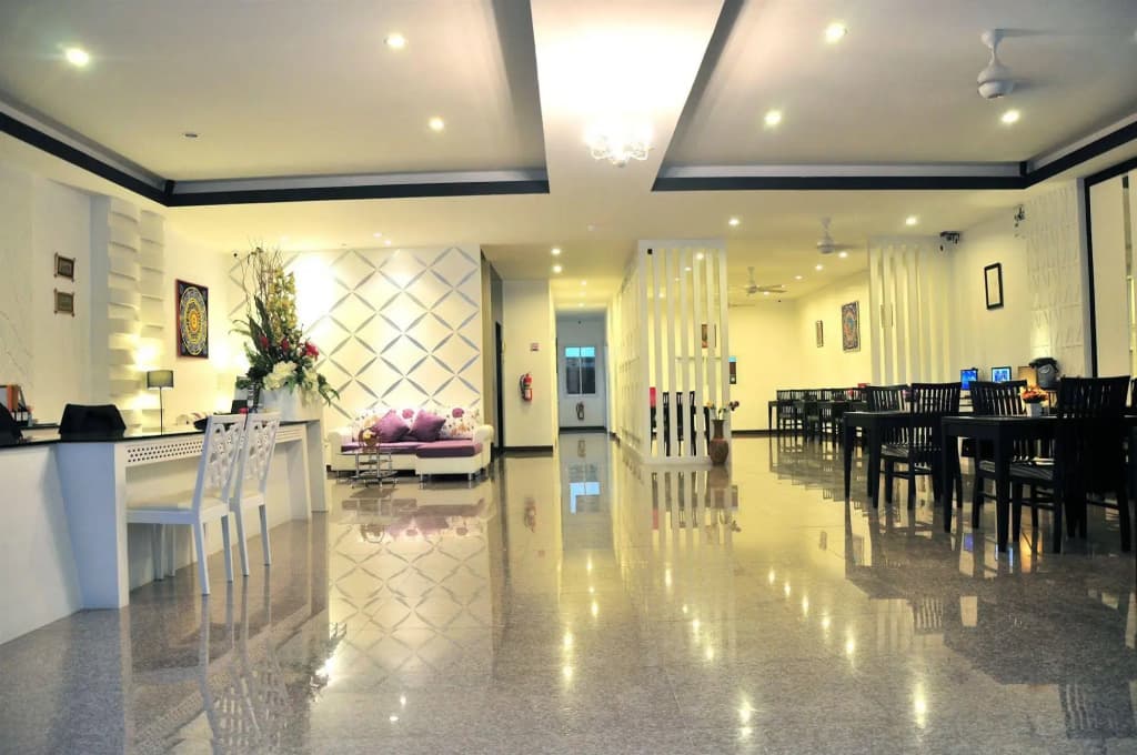 The Cocoon Patong Hotel - photo 12