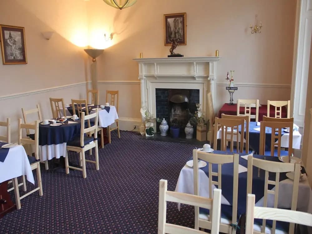City Guest House - photo 17