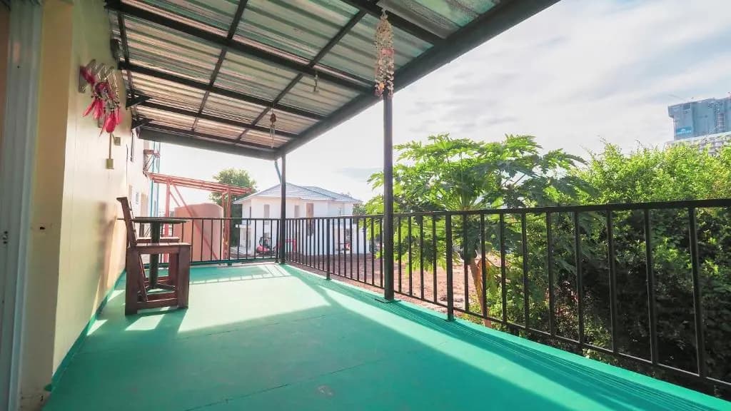 Joy House - photo 15