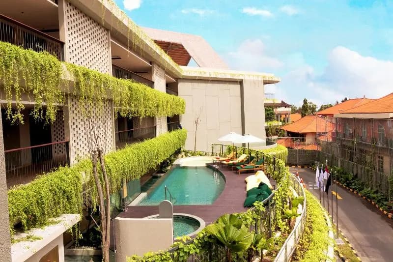 Beachwalk Residence Kuta Bali - photo 12