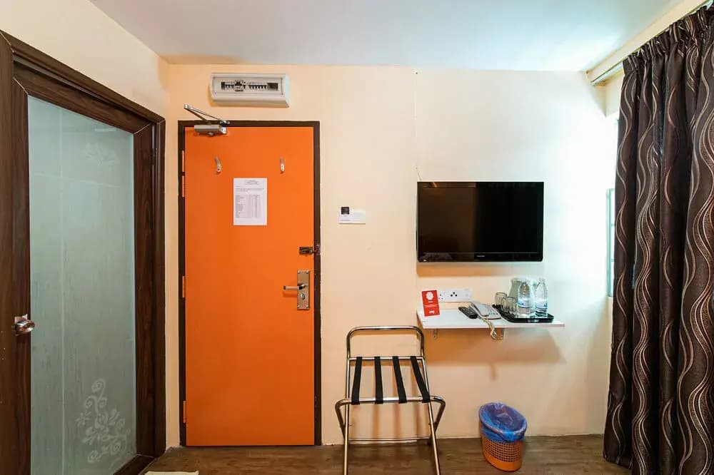 First Centro Hotel - photo 5