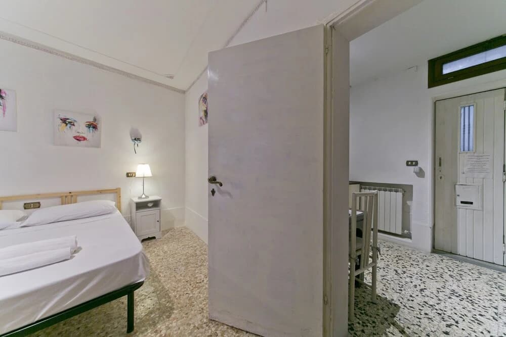 Budget San Stae House - photo 8