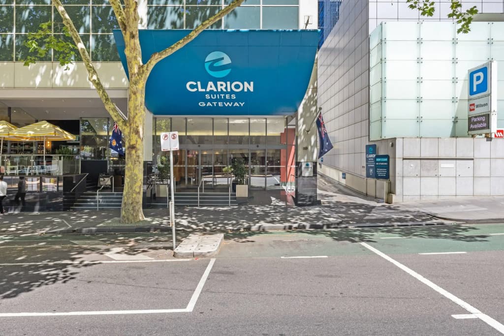 Clarion Suites Gateway - photo 1