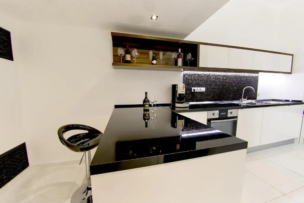 Enzo Capo Luxury Suites - photo 16