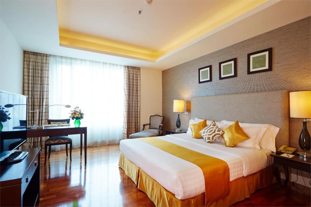 The Duchess Hotel  - photo 7