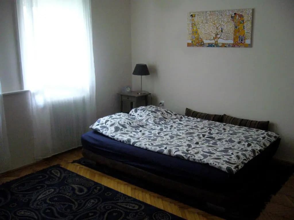 Home Away Apartment - photo 1