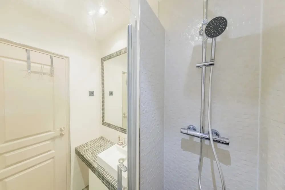Magnificent Apartment - 1br/4p - Saint-lazare - photo 8