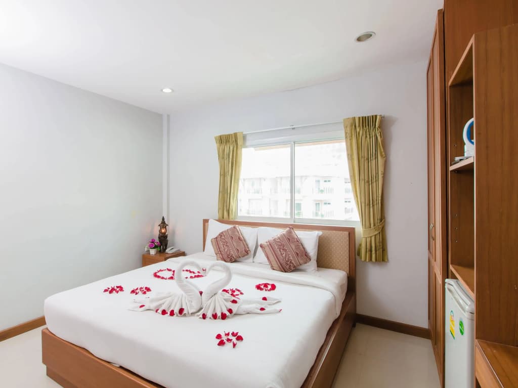 Hip Yaya Residences - photo 4