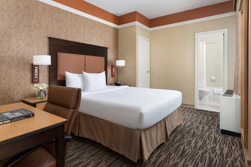 The Hotel @ Fifth Avenue - photo 22
