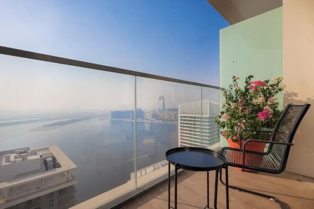 Aya - Exquisite Beachfront 1BR Living in Palm Jumeirah - photo 6