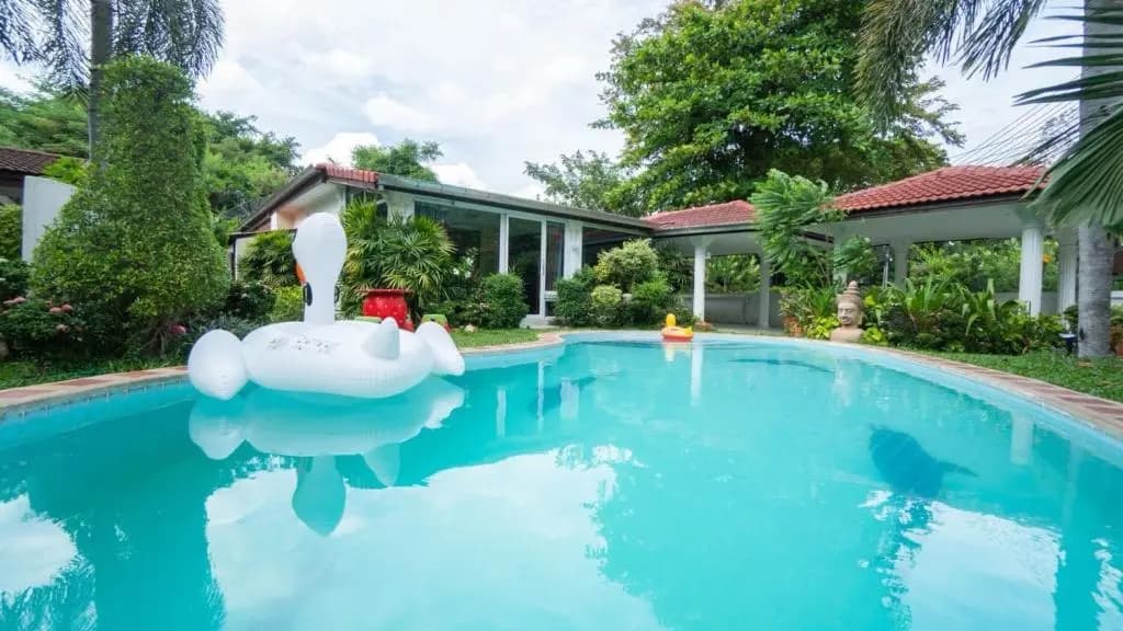 Villa Navin Premiere Pool Villa - photo 2
