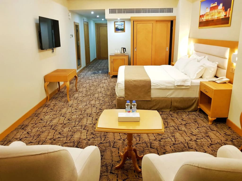 Muscat Plaza Hotel - photo 13