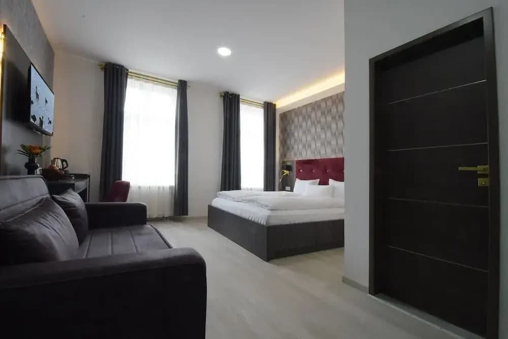 Hotel Grand Inn Berlin Weißensee - photo 1