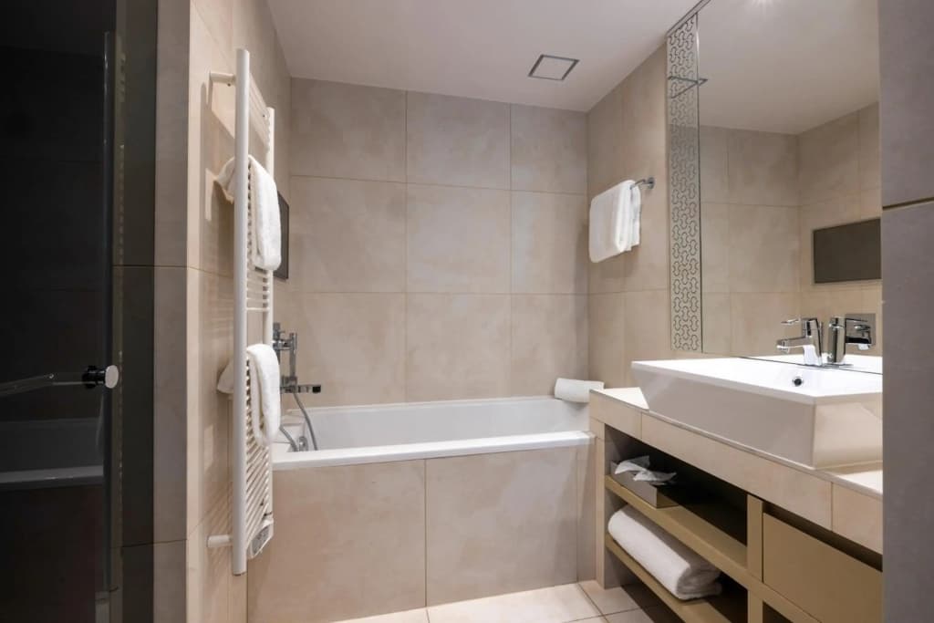Hotel Etoile Maillot - photo 10
