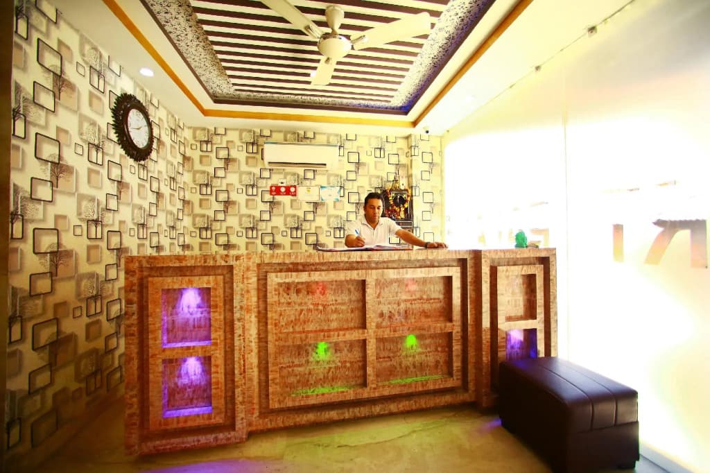 Hotel Smart Palace - photo 13